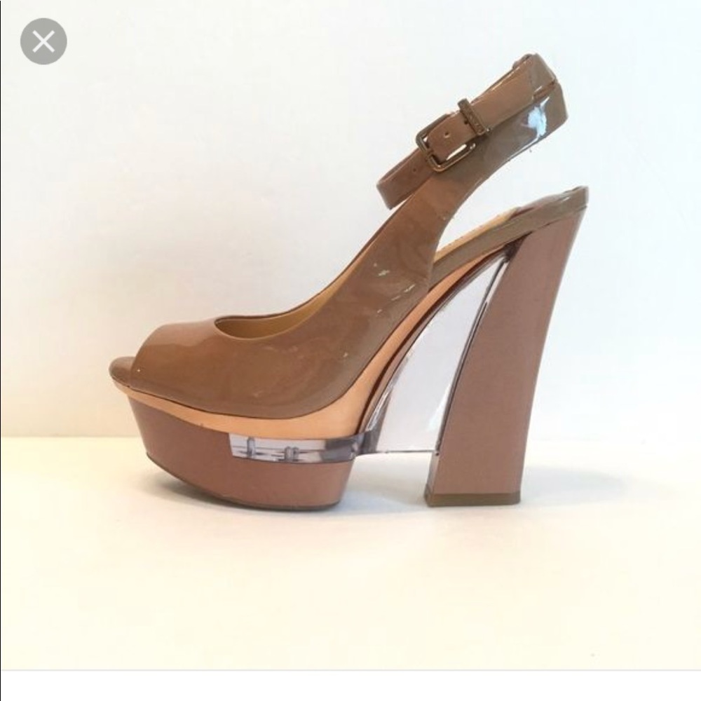 Gianni Bini tan patent with clear wedges